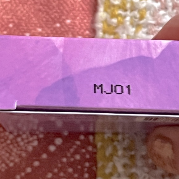 Tarte Amazonian Clay Blush in Bloom, NIB. Original retail $28. - Picture 6 of 6